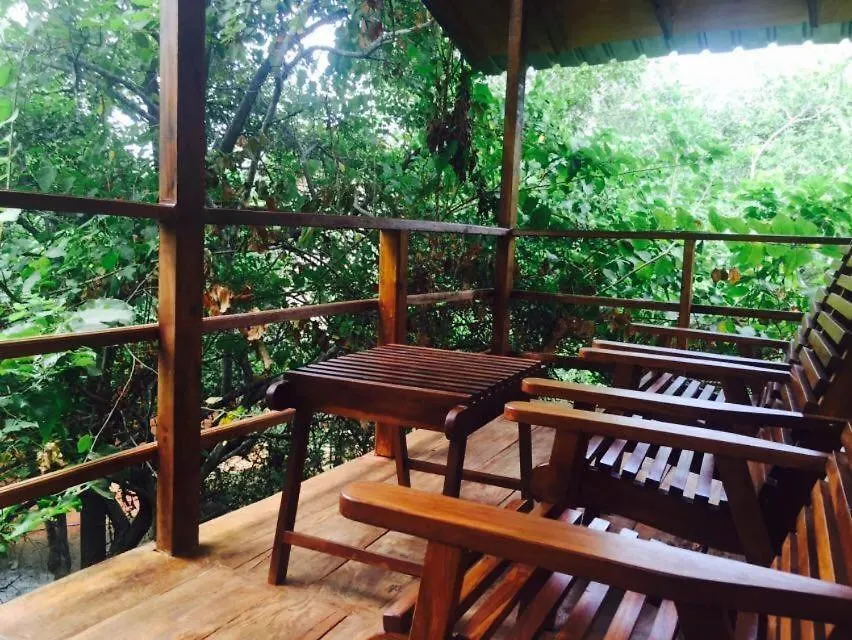 The Inn On The Tree Sigiriya Lodge