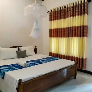 Sigiri Binara Habitación en casa particular